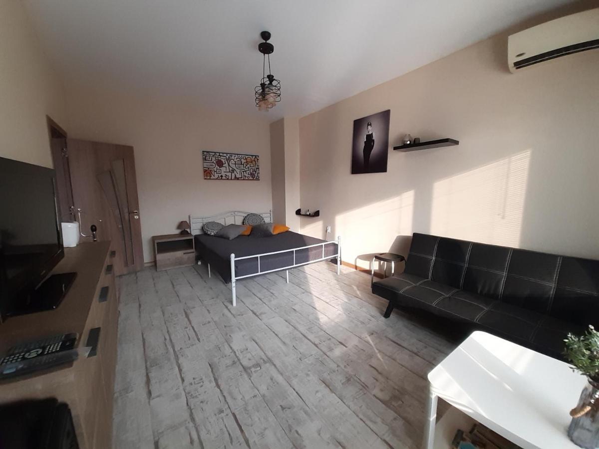 Lefterov'S Guests Suite Варна Экстерьер фото