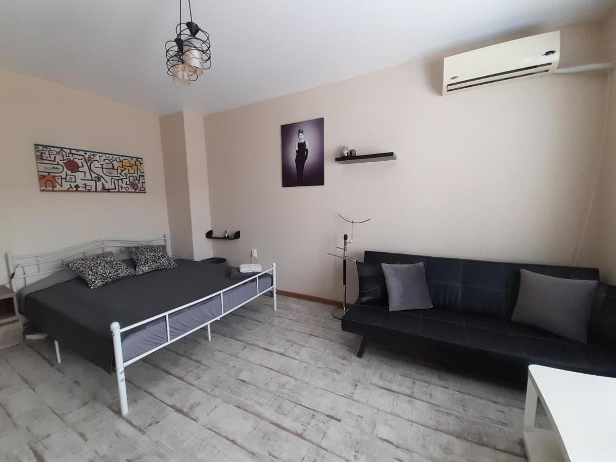 Lefterov'S Guests Suite Варна Экстерьер фото