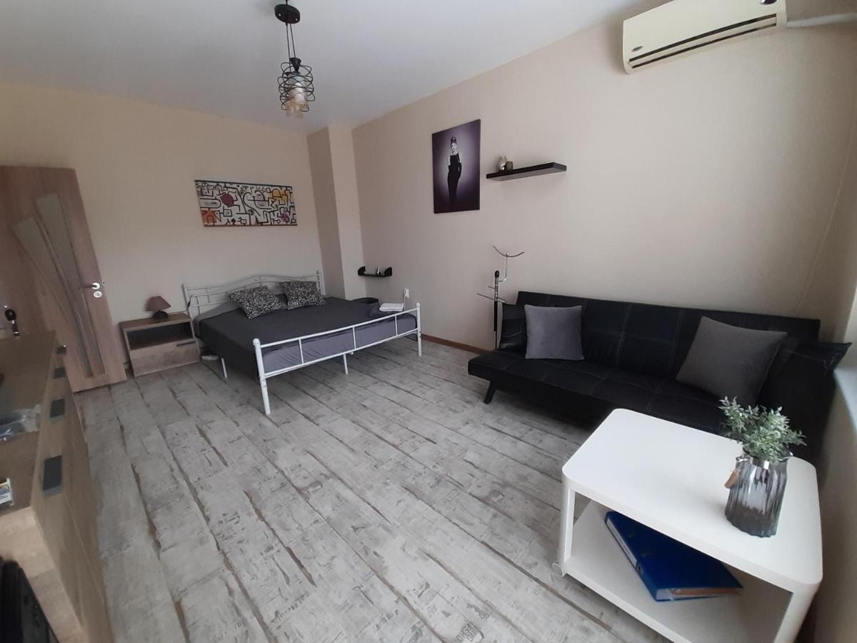 Lefterov'S Guests Suite Варна Экстерьер фото