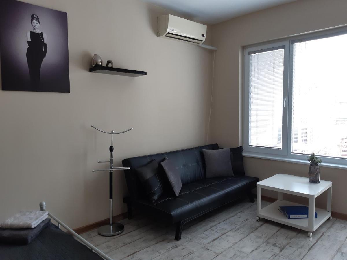 Lefterov'S Guests Suite Варна Экстерьер фото